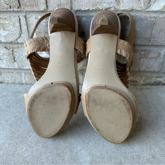 Nine West Leather Platform Hells
Sandals Size 7.5 🌸 - Picture 9 of 10